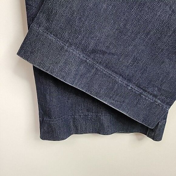 Lee Riders Women's Bootcut Jeans Size 8 Medium Wash 2 Button Blue Denim 31X32 - Picture 8 of 8